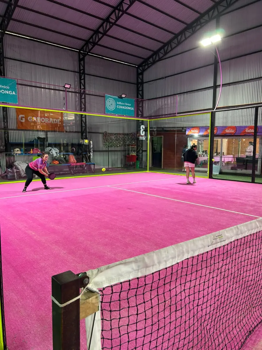 Cancha de pádel de Club Bahía Sports