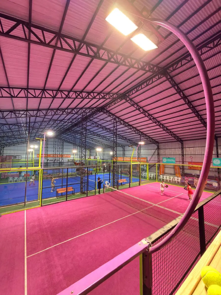 Cancha de pádel de Club Bahía Sports